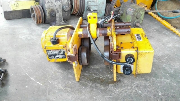 ====== Sold Out!! ====== ตัวเดินรอก KITO 1 Ton. 380V. สภาพสวย สด ใหม่!!