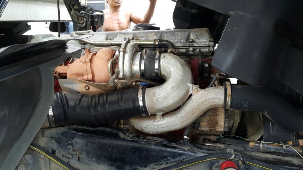 ขายด่วนสิบล้อดั้มสองเพลา1Jสมอทอง260แรงปี47 ออกป้ายแดง สภาพสวยๆเดิมๆบางๆพร้อมใช้ ไม่ต้องซ่อม ขายด่วนสิบล้อดั้มสองเพลา1Jสมอทอง260แรงปี47 ออกป้ายแดง สภาพสวยๆเดิมๆบางๆพร้อมใช้ ไม่ต้องซ่อม