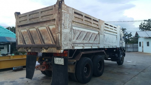 ขายด่วนสิบล้อดั้มสองเพลา1Jสมอทอง260แรงปี47 ออกป้ายแดง สภาพสวยๆเดิมๆบางๆพร้อมใช้ ไม่ต้องซ่อม ขายด่วนสิบล้อดั้มสองเพลา1Jสมอทอง260แรงปี47 ออกป้ายแดง สภาพสวยๆเดิมๆบางๆพร้อมใช้ ไม่ต้องซ่อม