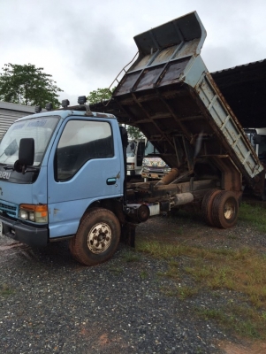 ขาย NPR120ปี38 ดั้ม สภาพดีพร้อมใช้  เครื่องดี ช่วงล่างเอฟ