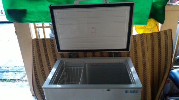 ขายตู้แช่แข็ง 4500บาท ขายตู้แช่แข็ง 4500บาท