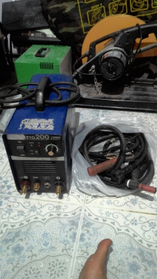 เครื่องเชื่อมอาร์กอนTIG200Smos