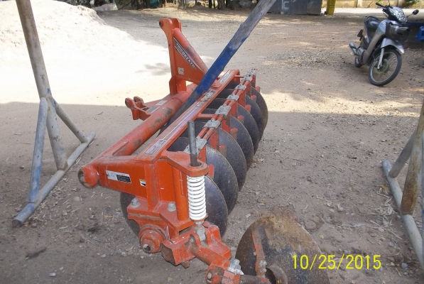 ขายผาน 7 ตราช้าง สะภาพค่อนข้างใหม่80เปอร์เซนต์ ขายผาน 7 ตราช้าง สะภาพค่อนข้างใหม่80เปอร์เซนต์