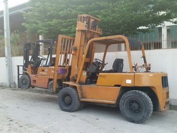 ยกโฟล์คลิฟท์ 2 ตัน ได้สบายเลยครับ สำหรับรถยก โฟล์คลิฟต์ SUMITOMO เครื่อง MITSU ขนาด 5 ตัน เสาสูง 4 เมตร งาสไลด์ ยกโฟล์คลิฟท์ 2 ตัน ได้สบายเลยครับ สำหรับรถยก โฟล์คลิฟต์ SUMITOMO เครื่อง MITSU ขนาด 5 ตัน เสาสูง 4 เมตร งาสไลด์