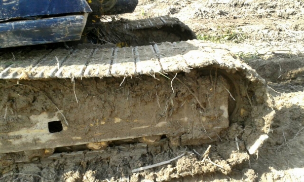 ขายรถแบคโฮ KOMATSU PC120-3 โซ่ใหม่ รูลเลอร์ใหม่ ราคา 400000