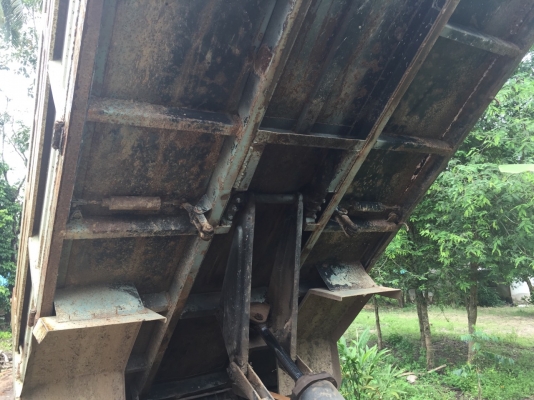 ขายรถบรรทุก 6 ล้อดัมพ์ HINO FC 120 แรงม้า ราคา 370000