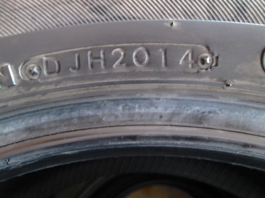 ขายยาง BRIDGESTONE GR100 195-55-15 ปี14 สวยๆ (1ชุด)