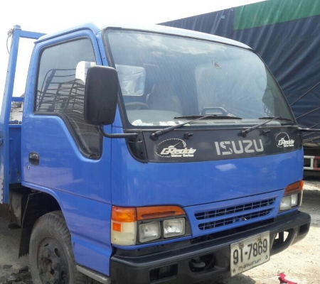 หกล้อ อีซูซุ NPR120ปี39 แอร์ เพาเวอร์ สภาพพร้อมใช้ ทะเบียนพร้อมโอน ราคา 365,000บ ต่อรองได้ ครับท่าน
