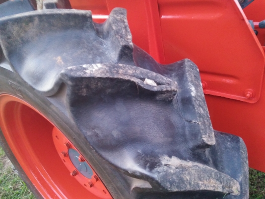 รถไถ KUBOTA l2601 DT รถไถ KUBOTA l2601 DT