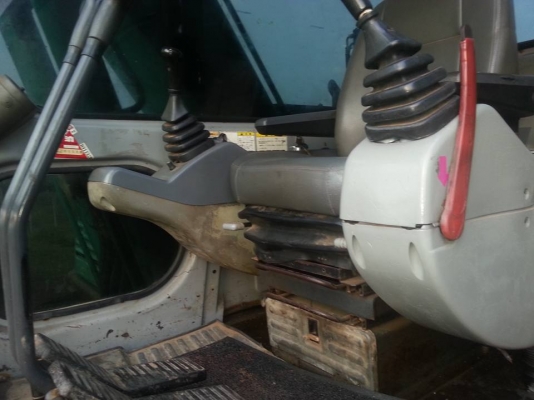 ขายโกเบโก้ 120-5 ชุปเปอ แขนยาวพิเศด รถสภาพเชียงกงโซ่ใหม่ ลอนเลอร์ดี เฟรมไม่ผุ แอร์เย็นเพลงเพราะ