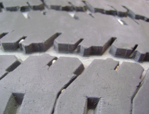 ยางกระบะ Micherin 215 R15C