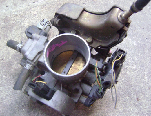 ปีกผีเสื้อ honda K20A