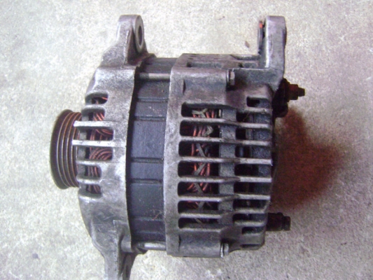 ไดชาร์จ 110 Amp.