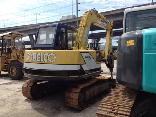 ขายด่วนรถขุด KOBELCO ขนาด 60 พร้อมหัวเจาะ ขายด่วนรถขุด KOBELCO ขนาด 60 พร้อมหัวเจาะ