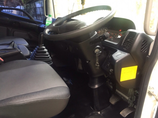 ขาย 6 ล้อ ฮีโน่ เมก้า 175 แรง ยาว 5.50 ม. ปี 2014 วิ่งแค่ 16xx สภาพสวยเหมือนมือ 1 สนใจติดต่อ 081-9420141 , 081-5715326 ขาย 6 ล้อ ฮีโน่ เมก้า 175 แรง ยาว 5.50 ม. ปี 2014 วิ่งแค่ 16xx สภาพสวยเหมือนมือ 1 สนใจติดต่อ 081-9420141 , 081-5715326