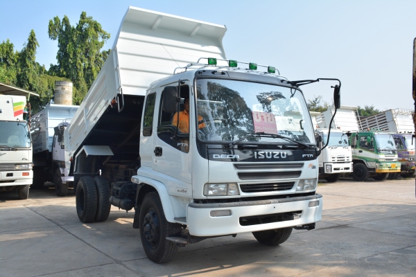 ISUZU FTR 200 hp กระบะดั้มสามมิตร