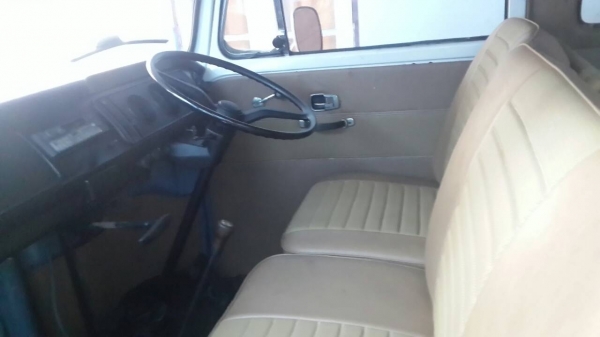 ขายโฟล์คตู้แตงโม ไฟเลี้ยวล่าง เดอลุค ปี 70 ขายโฟล์คตู้แตงโม ไฟเลี้ยวล่าง เดอลุค ปี 70