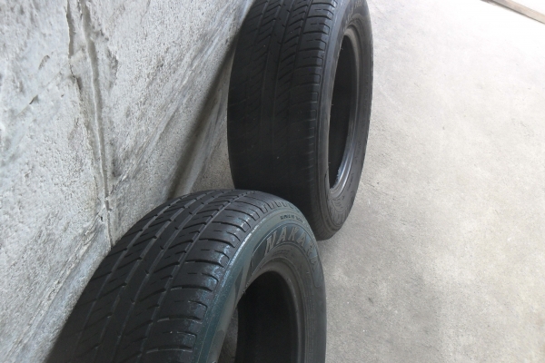 ยาง 175/70R13 ปี10 สวยๆ 1 คู่ ราคา 650 บาท