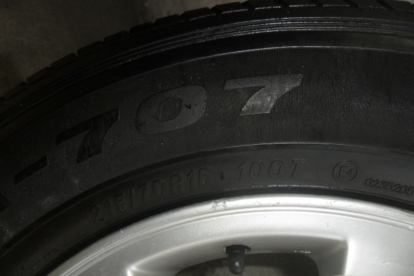 ล้ออะไหล่ 16นิ้ว 6รู อีซูสุ พร้อมยาง 1 ล้อ ราคา 1650 บาท