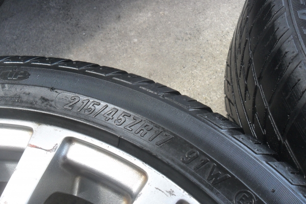 ล้อแม็ก 17นิ้ว 4รู100 พร้อมยาง สวยๆ 4 ล้อ ราคา 6450 บาท ล้อแม็ก 17นิ้ว 4รู100 พร้อมยาง สวยๆ 4 ล้อ ราคา 6450 บาท