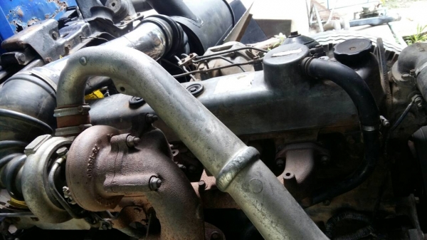 ขายหกล้อดั้มพ์ MITSUBISHI  สนใจโทร 085-1479166