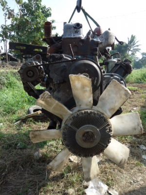 ขายเครื่ิองนิสัน PD6