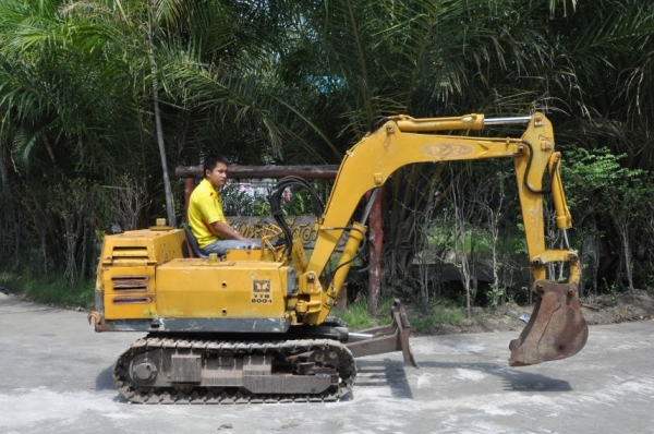 ลดกระหน่ำ!!ขายแบคโฮ YANMAR YTB800 เดิมจากญี่ปุ่น ทำงานสมบูรณ์ทุกระบบ รับรองไม่ผิดหวัง 110,000 เท่านั้น!!