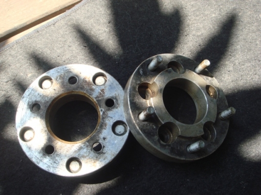 ขายอแดปเตอร์สเปเซอร์อลูมิเนียม 5 รู114ออก5รู 130 หนา 1นิ้ว 2อันเก่าญี่ปุ่น ขายอแดปเตอร์สเปเซอร์อลูมิเนียม 5 รู114ออก5รู 130 หนา 1นิ้ว 2อันเก่าญี่ปุ่น