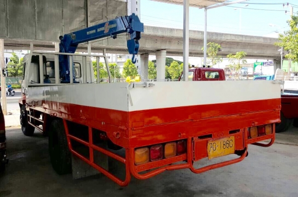 รถบรรทุกติดเครน 3.6ตันพร้อมใช้งาน เอกสารครบพร้อมโอน