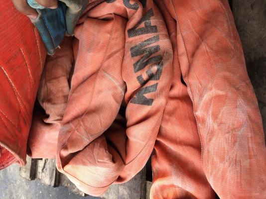 จำหน่าย สายพานยก มือสอง ขนาด 12ตัน ยาว 4เมตร มี2เส้น สอบถามได้ที่ 080-6135462 จำหน่าย สายพานยก มือสอง ขนาด 12ตัน ยาว 4เมตร มี2เส้น สอบถามได้ที่ 080-6135462