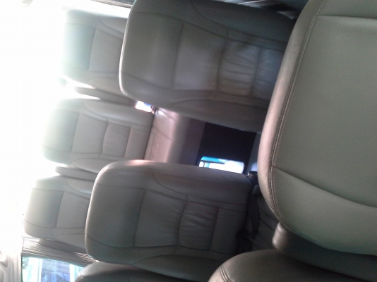 ขาบเบาะรถตู้ คอมมู vip