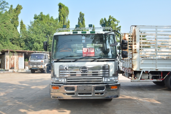 HINO Profia 320 hp กระบะพื้นเรียบท้ายลาด