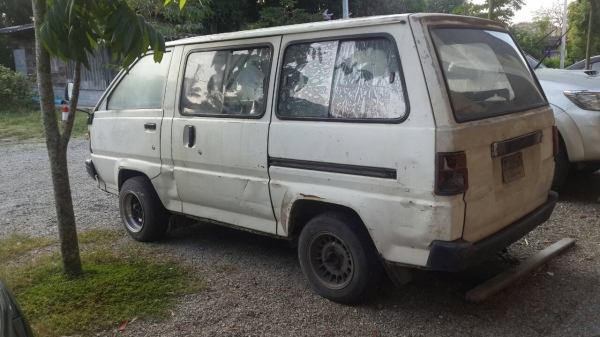 ตู้เล็ก โตโยต้า ไลท์เอชแห้งๆ ดีเซลเทอร์โบ ตู้เล็ก โตโยต้า ไลท์เอชแห้งๆ ดีเซลเทอร์โบ