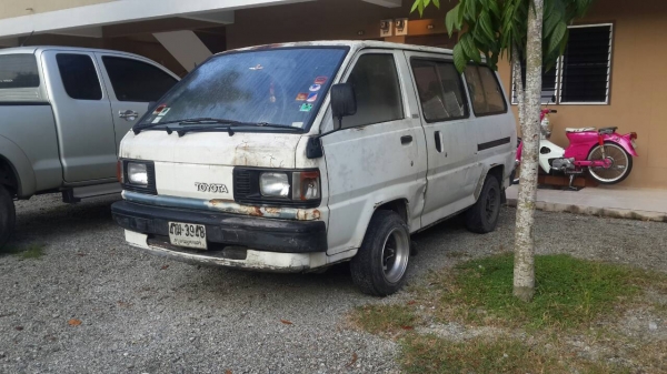 ตู้เล็ก โตโยต้า ไลท์เอชแห้งๆ ดีเซลเทอร์โบ ตู้เล็ก โตโยต้า ไลท์เอชแห้งๆ ดีเซลเทอร์โบ