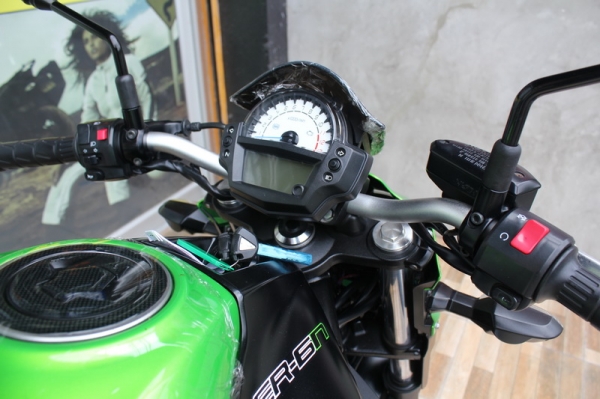 ขายER6n สีเขียว-ดำ สีเดิม Model year2013(ABS) รับแลก-เทิร์น จัดไฟแนนซ์ได้