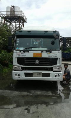 ขายรถSINOTRUK HOWO ปี 2012 รถสวยพร้อมใช้ 6 สูบ 345 แรงม้า