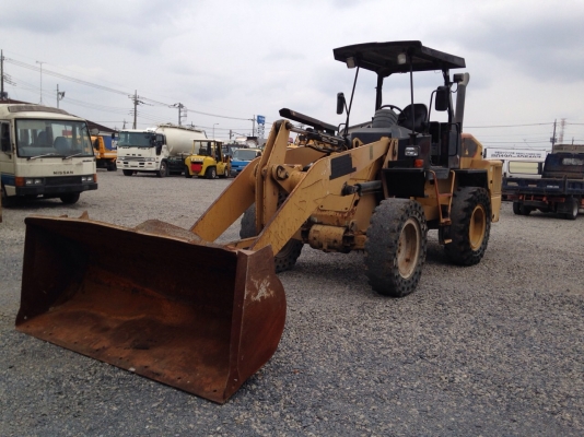 ขายจ้ารถตักล้อยาง CAT 910H เป็นรถมือสองจากญี่ปุ่น สภาพสวย