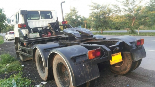 ขายหัวลาก2เพลาHINO FN221LA 220แรงเครี่องEM100พร้อมใช้งาน ติดต่อได้ คุณอ๊อฟ พิจิตร 086-737-9991 ขายหัวลาก2เพลาHINO FN221LA 220แรงเครี่องEM100พร้อมใช้งาน ติดต่อได้ คุณอ๊อฟ พิจิตร 086-737-9991