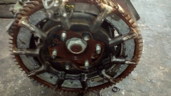 ขายเกียร์ ISUZU 7เกียร์เดินหน้า 8เกียร์ถอย เกียร์นอก เกียร์เดิมๆ