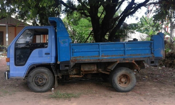 ขายดั้ม ISUZU NKR110แรง สภาพพร้อมใช้งาน เอกสารพร้อมโอน สนใจโทร 090-8588220คุณนะ 093-3258446คุณบิว หรือเข้าดูสินค้าอื่นๆได้ที่ www.truck.in.th/498 หรือเพจFacebook ณรงค์ ซื้อขายรถมือสอง (เว็บไซต์ส่วนตัว) หรือFacebook ตลาดรถมือสอง คุณนะ