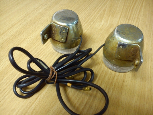 ไฟเลี้ยวทรงกลมจากญี่ปุ่น สำหรับรถแนวคลาสสิค