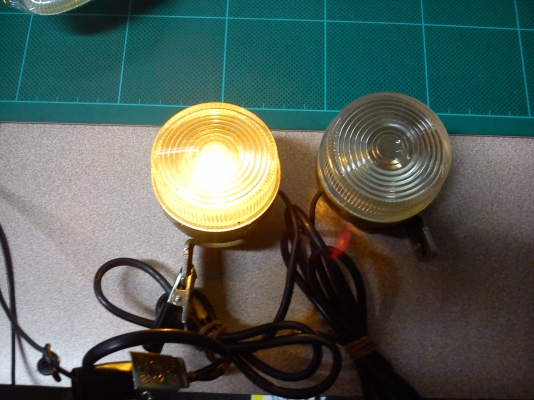 ไฟเลี้ยวทรงกลมจากญี่ปุ่น สำหรับรถแนวคลาสสิค