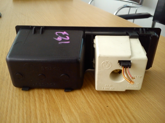 นาฬิกาฺ BMW E36 พร้อมกรอบช่องใส่เหรียญ นาฬิกาฺ BMW E36 พร้อมกรอบช่องใส่เหรียญ