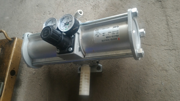 BOOSTER  REGULATOR ยี่ห้อ SMC จากญี่ปุ่น เพิ่มความดันสายหลัก