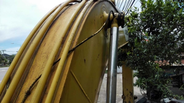 Kobelco SK200 Mark '' เต็ม มีสองบูม สั้นยาว พร้อมใช้