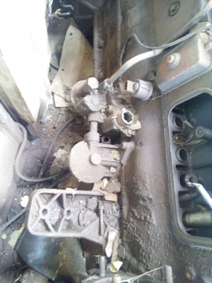 ขายแยกชิ้นส่วนเครื่องVOLVO FL7 TD71