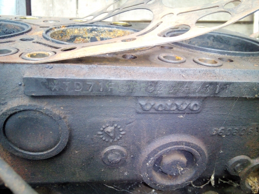 ขายแยกชิ้นส่วนเครื่องVOLVO FL7 TD71