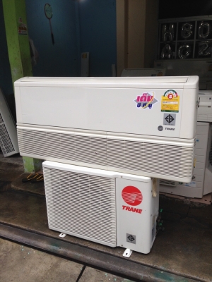 **** ขายแอร์แขวน TRANE 24000 BTU สภาพสวย ****