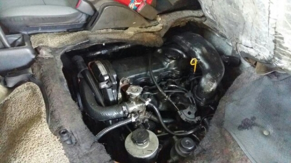 ฝากขายรถตู้โตโยต้าหัวจรวด ปี94 ตาเต็ม(พิมพ์นิยม) เครื่อง2500 ดีเซล พวงมาลัยพาวเวอร์