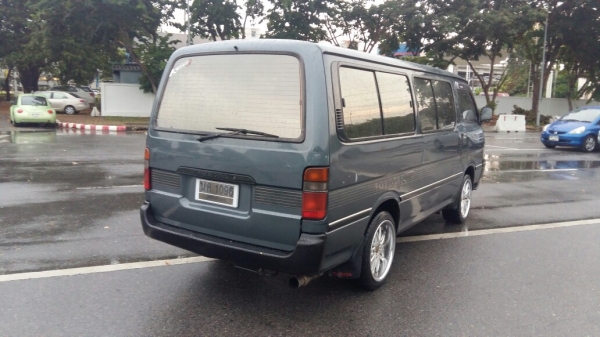 ฝากขายรถตู้โตโยต้าหัวจรวด ปี94 ตาเต็ม(พิมพ์นิยม) เครื่อง2500 ดีเซล พวงมาลัยพาวเวอร์ ฝากขายรถตู้โตโยต้าหัวจรวด ปี94 ตาเต็ม(พิมพ์นิยม) เครื่อง2500 ดีเซล พวงมาลัยพาวเวอร์